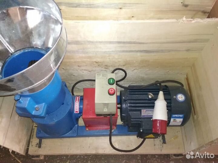 Пресс гранулятор комбикорма