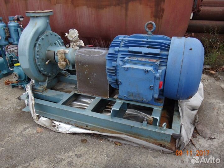 Самовсасывающий центробежный насос LaBour Pumps