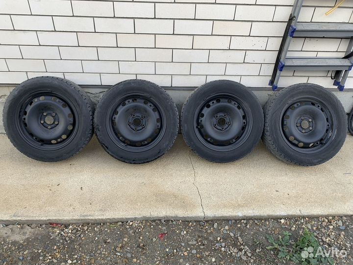 Колеса nokian hakkapeliitta 185/60/15