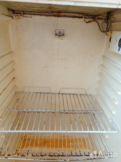 Холодильник на запчасти