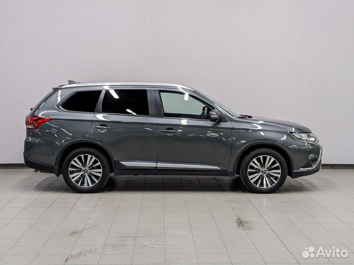 Mitsubishi Outlander 2.0 CVT, 2019, 84 176 км