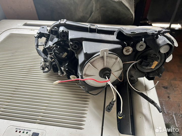 Фара правая toyota mark x