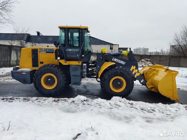 Фронтальный погрузчик XCMG LW550RU, 2024