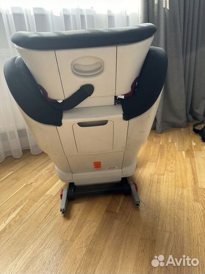 Автокресло britax romer