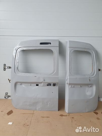 Задние двери багажника LADA Largus, 2012 г.А1-41