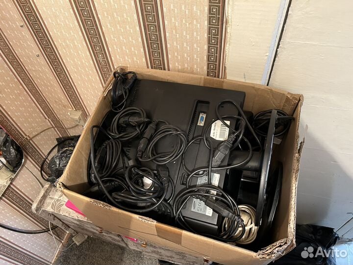 Офисная электроника коробкой