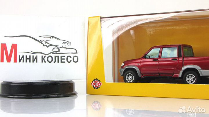 Модель уаз-Пикап 1:43,пр-во DIP Models,новая
