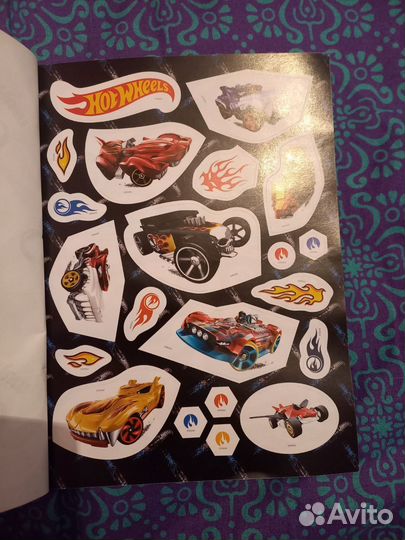 Наклейки машинки