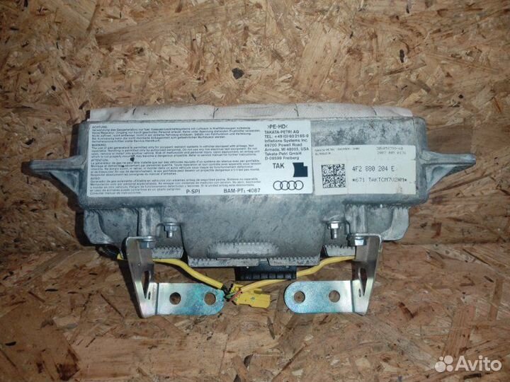 Аирбаг пассажирский Audi A6 C6 BRE 2007