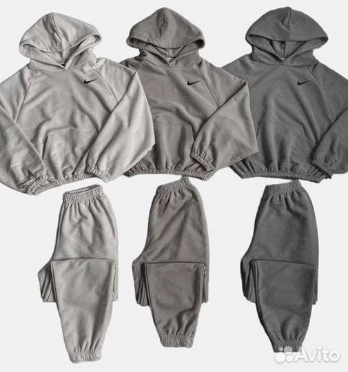 Спортивны костюм nike женский