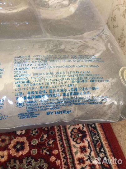 Надувной матрас intex