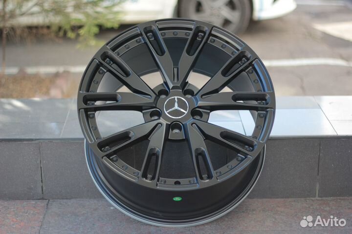 Кованые диски GT Forged R21 на Mercedes G-класс