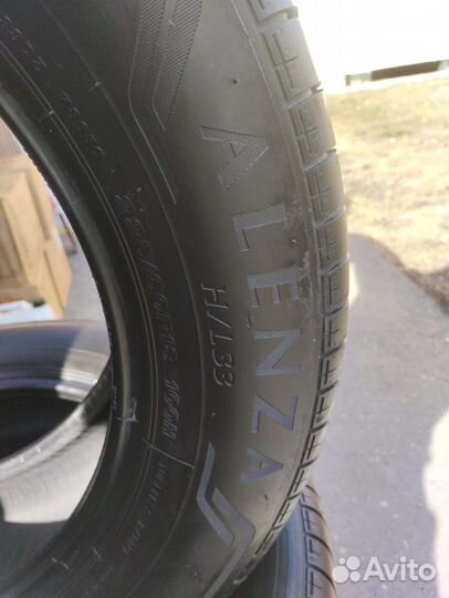 Bridgestone Alenza H/L 33 2.25/60 R18 100R