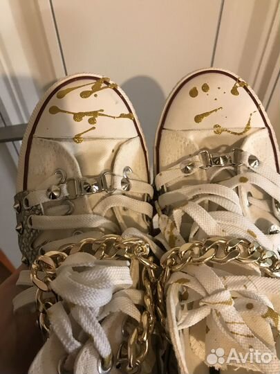 Кеды белые с цепями