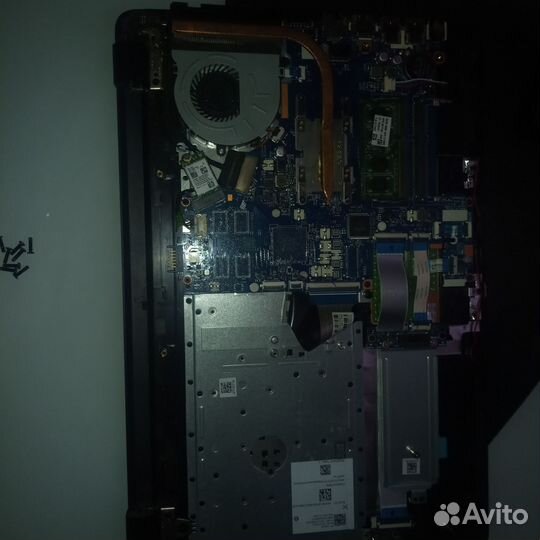 Ноутбук на запчасти