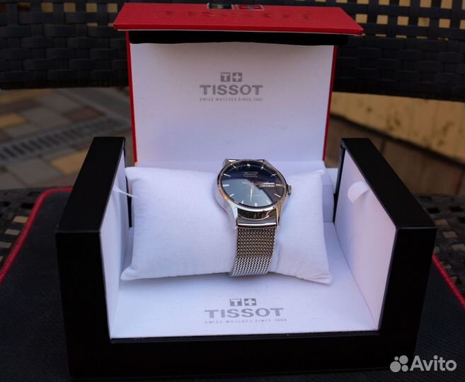 Продаю часы Tissot
