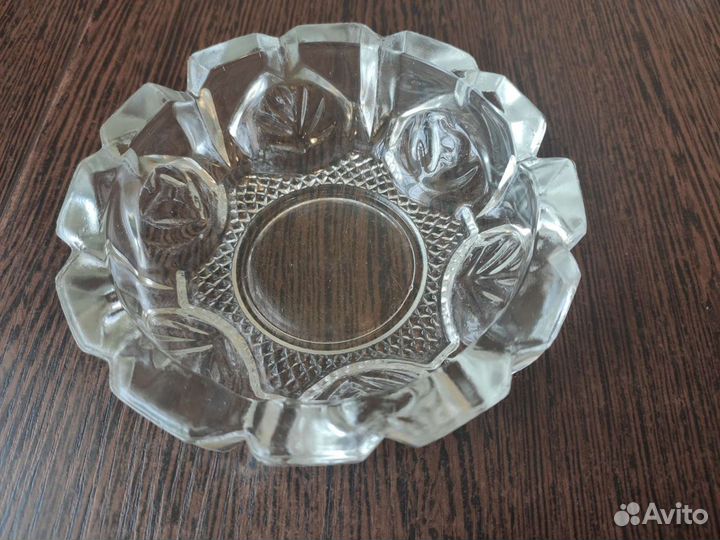 Пепельница стекло