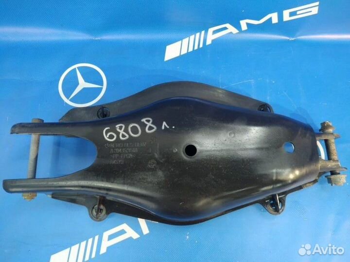 Рычаг лодочка задний правый Mercedes C 200