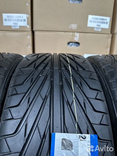 Triangle TR968 245/40 R18 96W