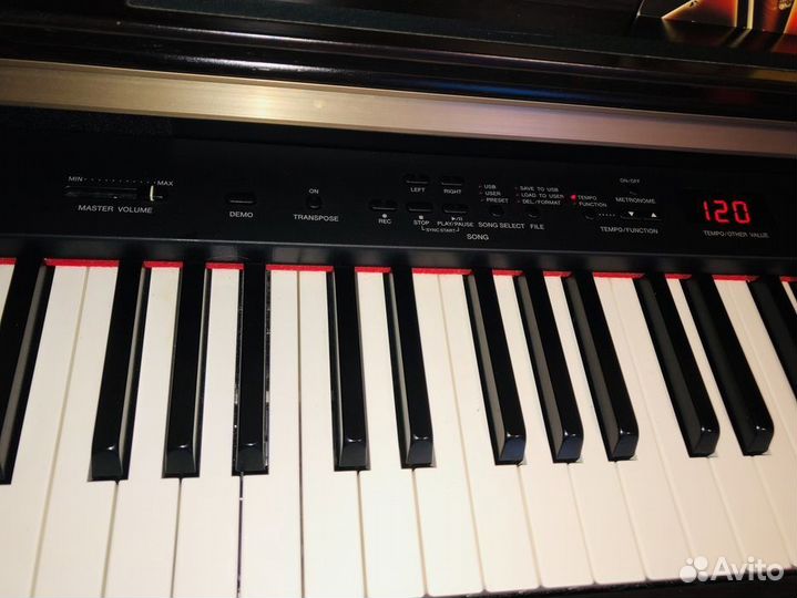 Цифровое пианино Yamaha Clavinova CLP-330 синтезат