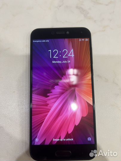Телефон Xiaomi MI 5C