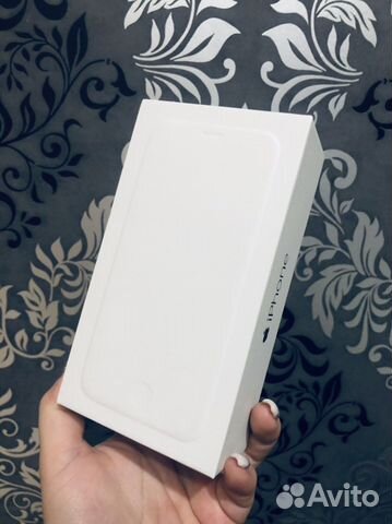 Коробка от iPhone 6