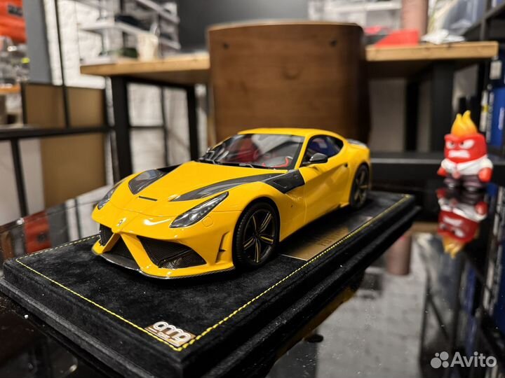 Mansory Ferrari F12 Stalonne желтый 1:18