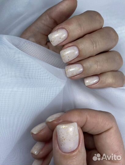 Наращивание ногтей