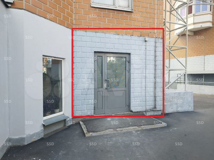 Продам торговое помещение, 180.7 м²