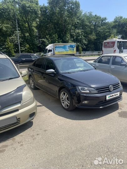 Volkswagen Jetta 1.4 AMT, 2016, битый, 160 000 км