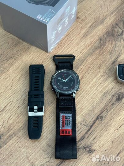 Часы garmin tactix