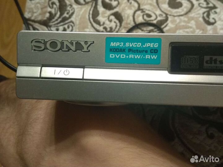 DVD плеер Sony DVP-n8355