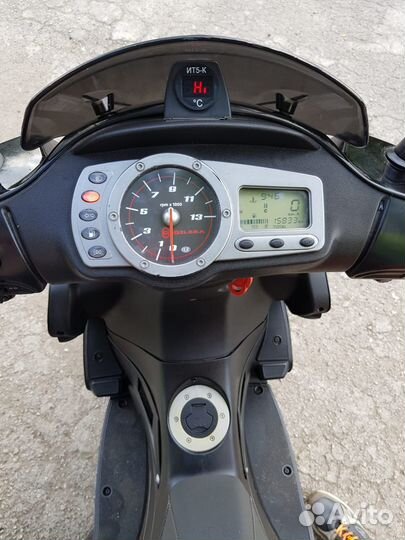 Скутер Gilera runner 50