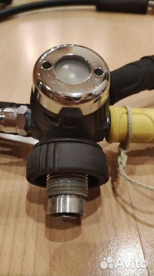 Регулятор для дайвинга Aqualung Titan (LX)