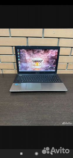 Ноутбук asus