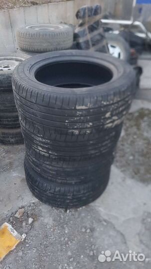 Bridgestone Dueler A/T 235/55 R17