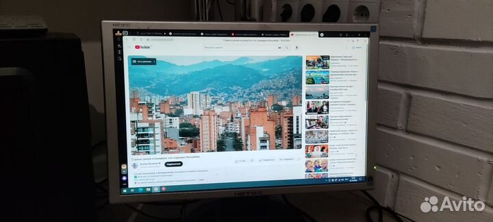 Монитор 19 дюймов