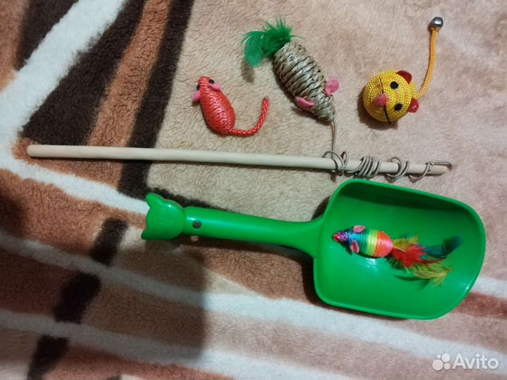 Товары для кошек