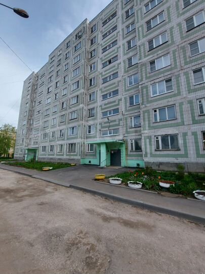 2-к. квартира, 55 м², 9/9 эт.