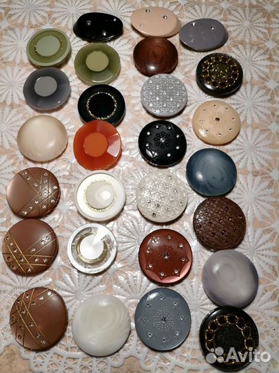 Пуговицы шубные 29 шт