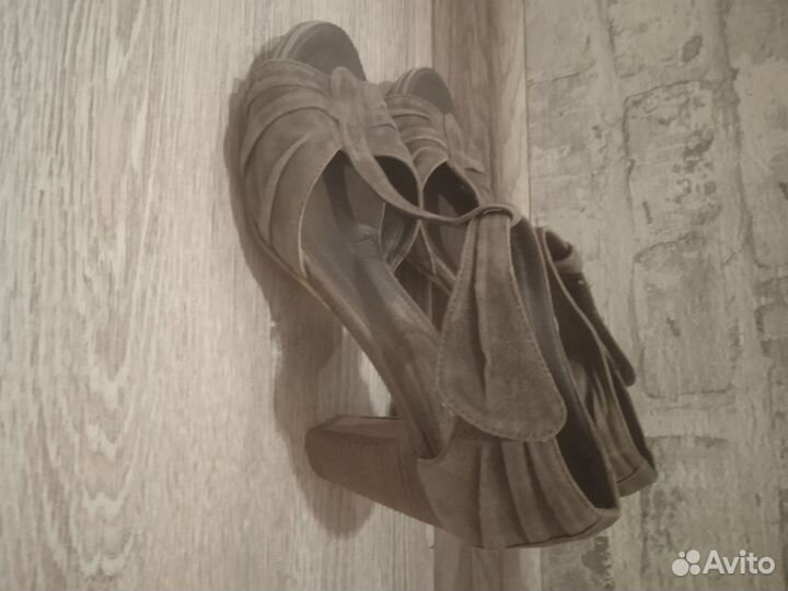 Босоножки женские натуральная кожа