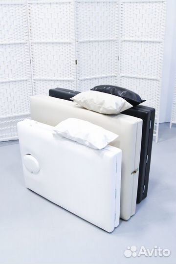 Массажный стол