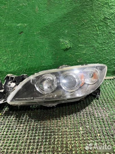 Фары передние Mazda 3 BK 2006-2009