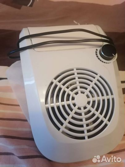 Маникюрный пылесос