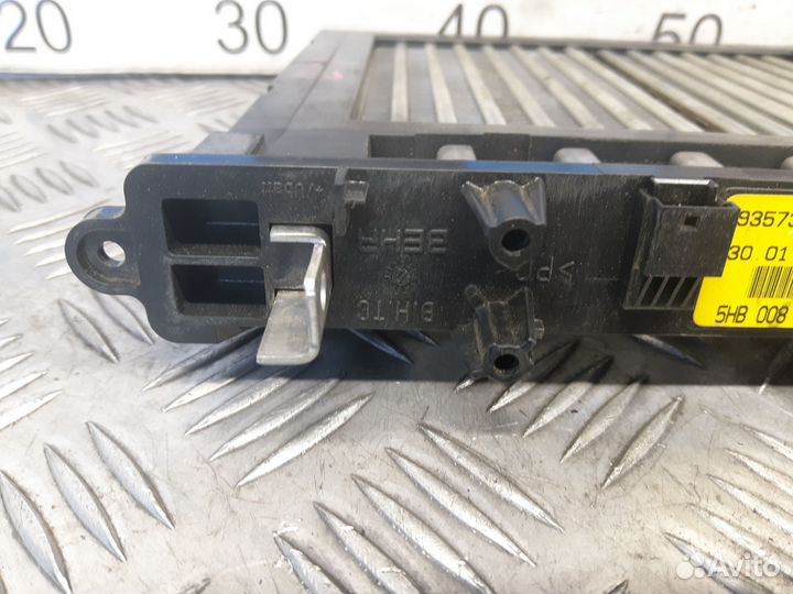 Б/У Радиатор отопителя электрический Merced#002