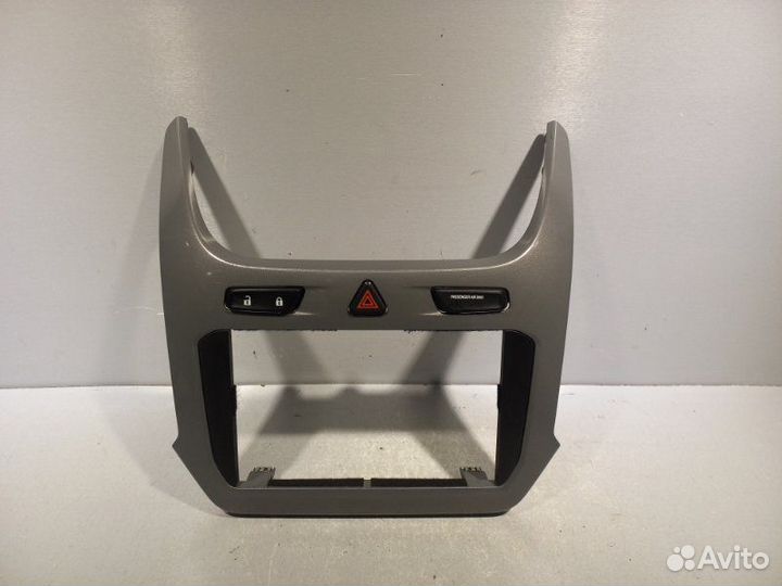 Рамка магнитолы Chevrolet Cobalt B15D2 2013