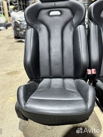 Передние сиденья BMW M3 F80