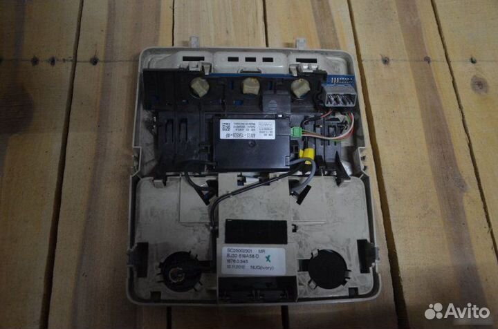 Плафон салонный Land Rover Range Rover Evoque