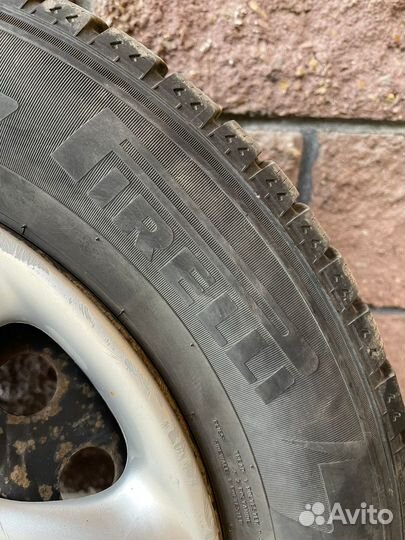 Pirelli Ice Zero 195/65 R15 95T