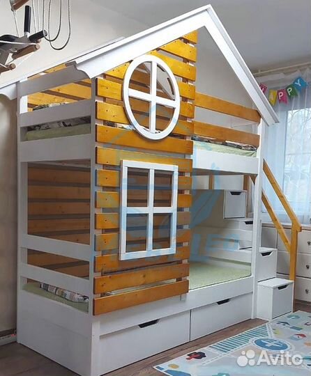 Двухъярусная кровать